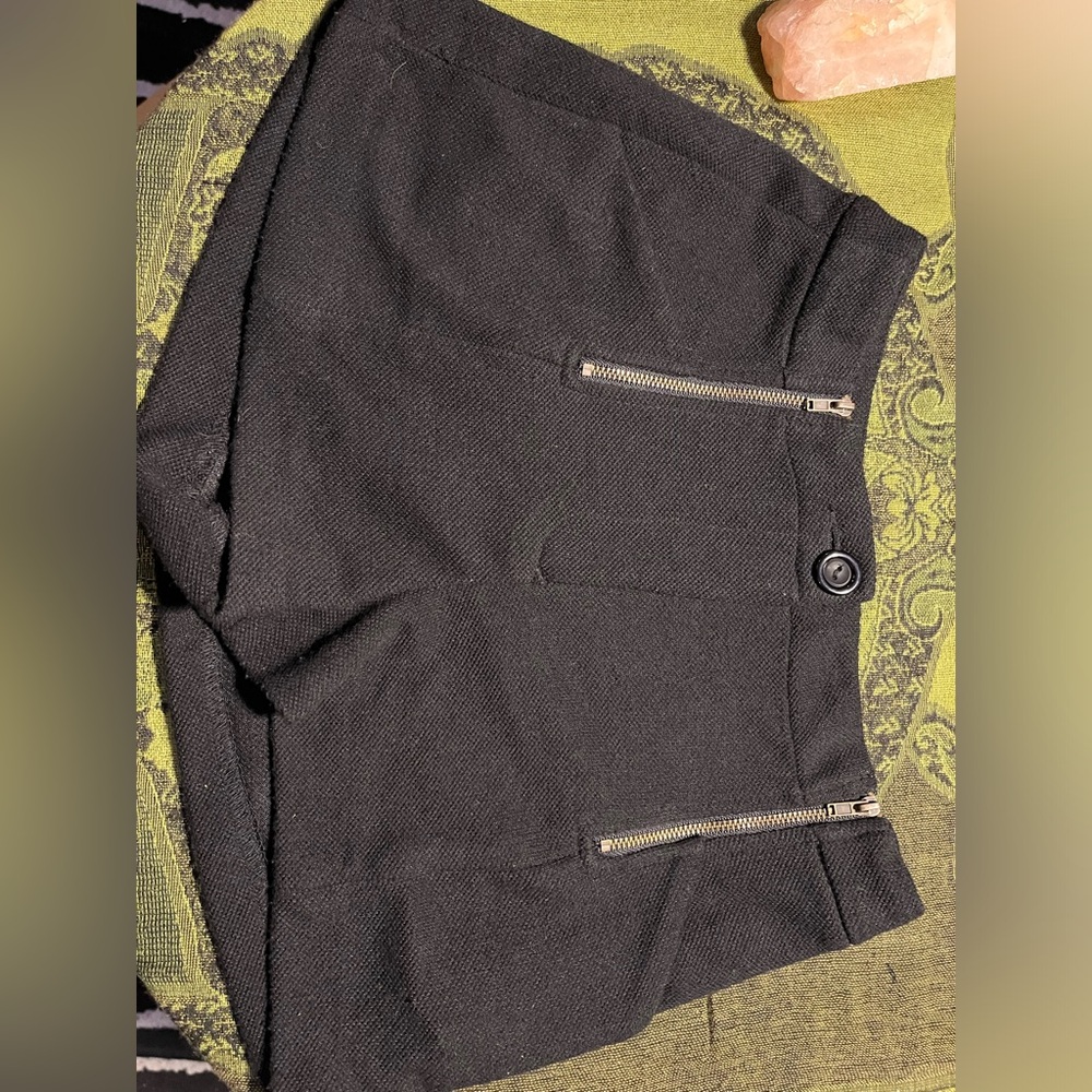 Luca Couture shorts black